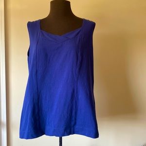 D&Co essentials womens sleeveless blouse